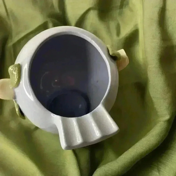 Vintage Porcelain Blue Sphere Orb Ashtray With White Rosettes - Picture 5 of 8